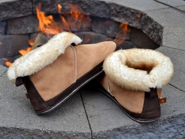 Softstar S'more Sheepskin Slippers — Coffee / Stonytip · Wide · для взрослых, фото 11