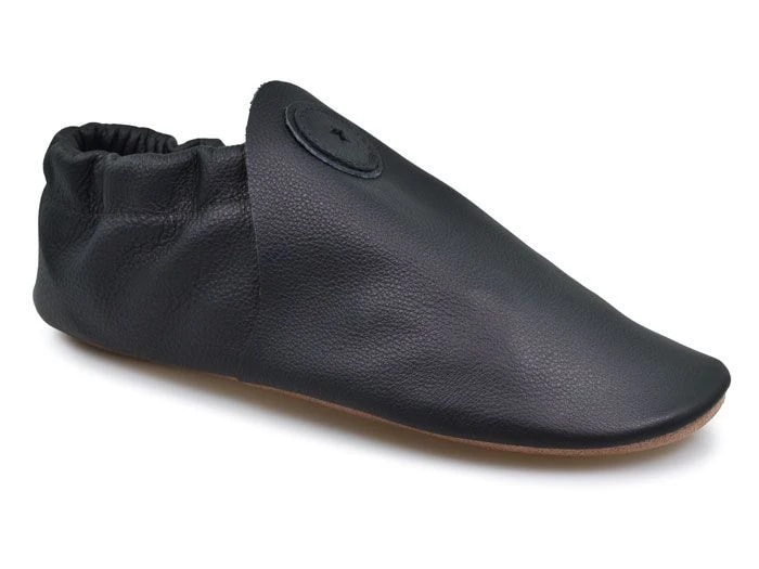 Softstar Roo Moccasin - Smooth Leather — SUBLIME Black · Wide · для взрослых, фото 1 из 4