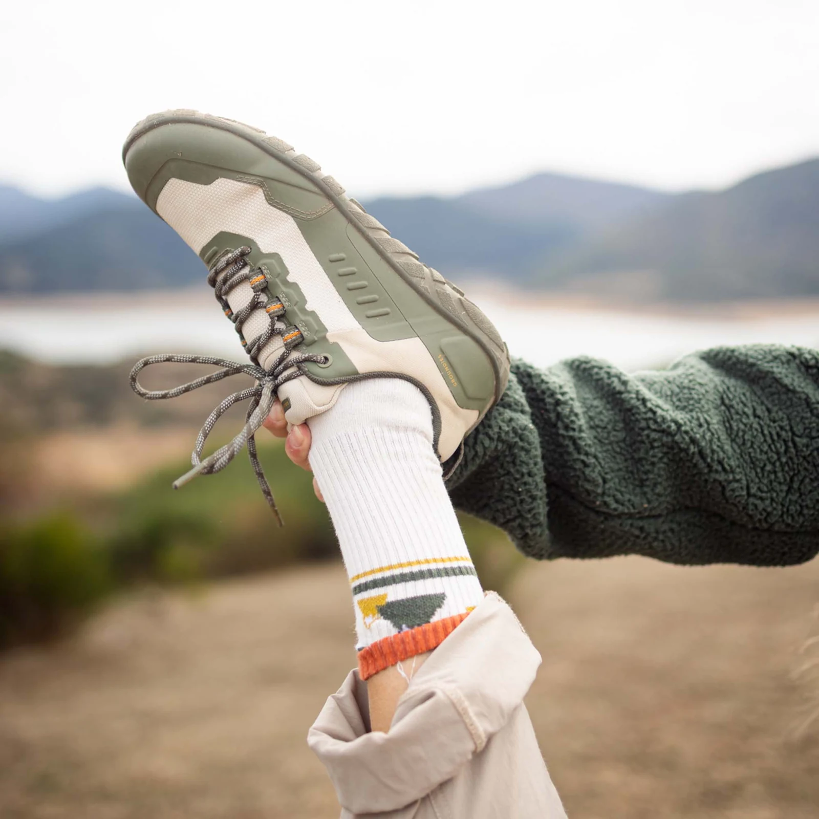 Женские ботинки Groundies All Terrain Low 2.0 — Khaki/Orange (Barefoot), фото 2