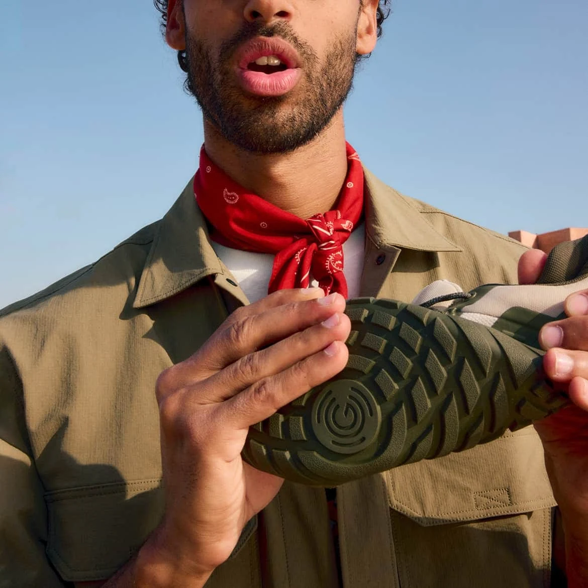 Мужские треккинговые кроссовки Groundies All Terrain Low 2.0 — Khaki/Orange (Barefoot), фото 2