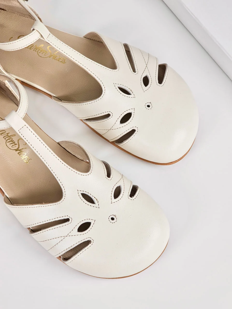 Harlem Rosy — кожа оттенка Broken White, Zero Drop — подошва из неолита, фото 3