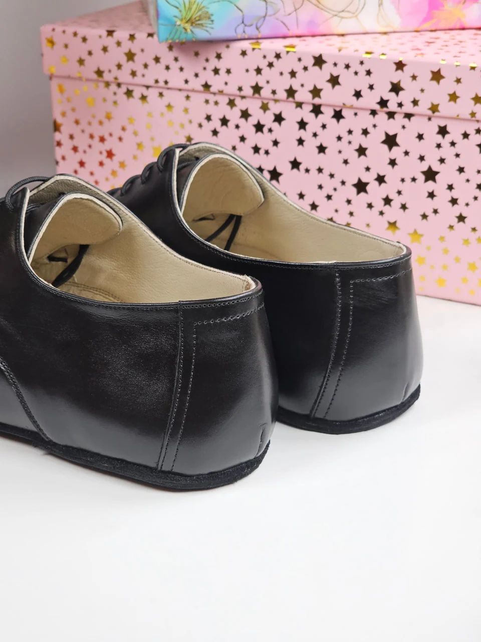 Harlem Frankie — чёрная кожа, Zero Drop — Flexible suede, фото 3