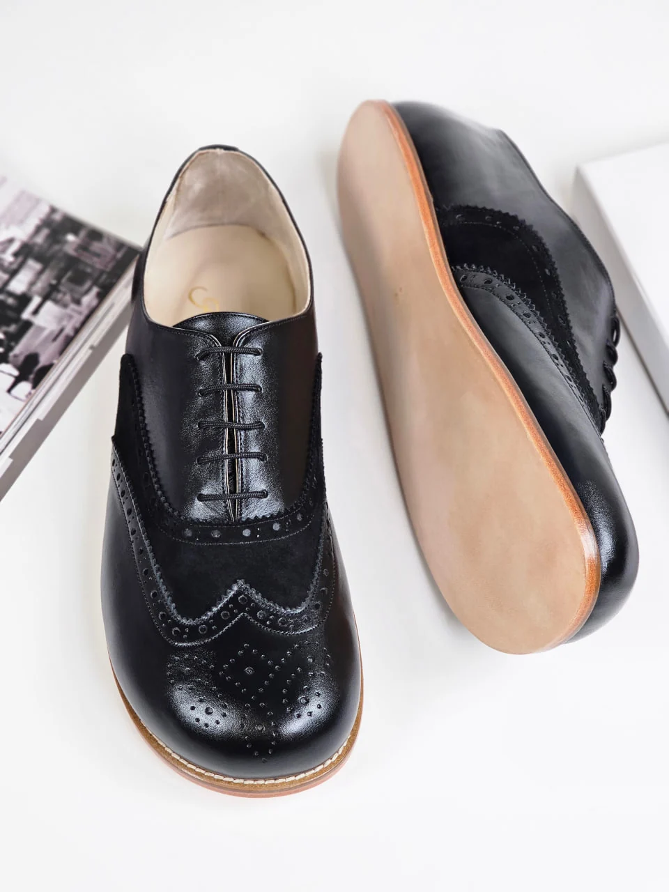 Harlem Brogue — чёрная кожа и замша, Zero Drop — жёсткая кожаная подошва, фото 4