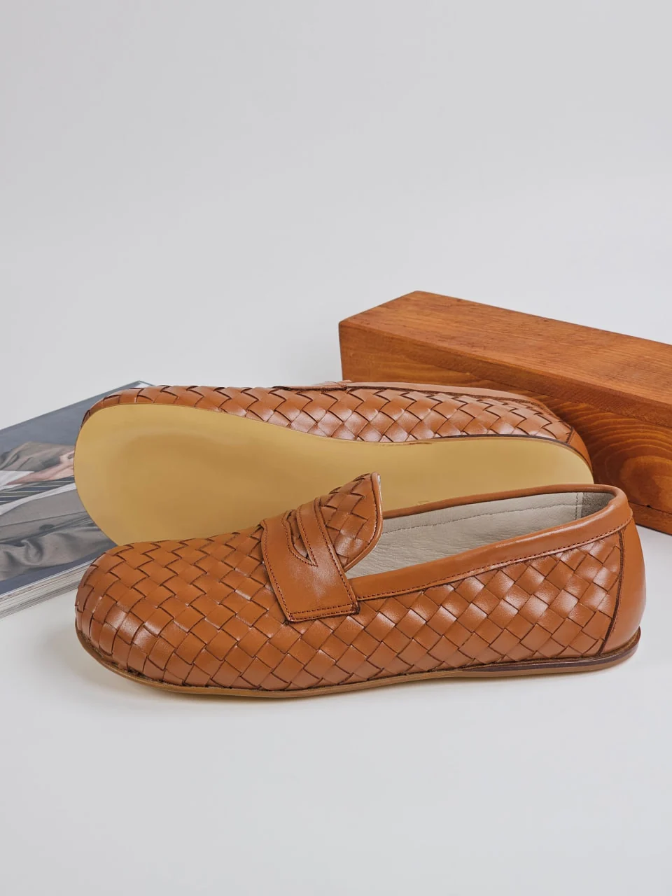 Harlem Loafers — светло-коричневая плетёная кожа, Zero Drop — жёсткая кожаная подошва, фото 2