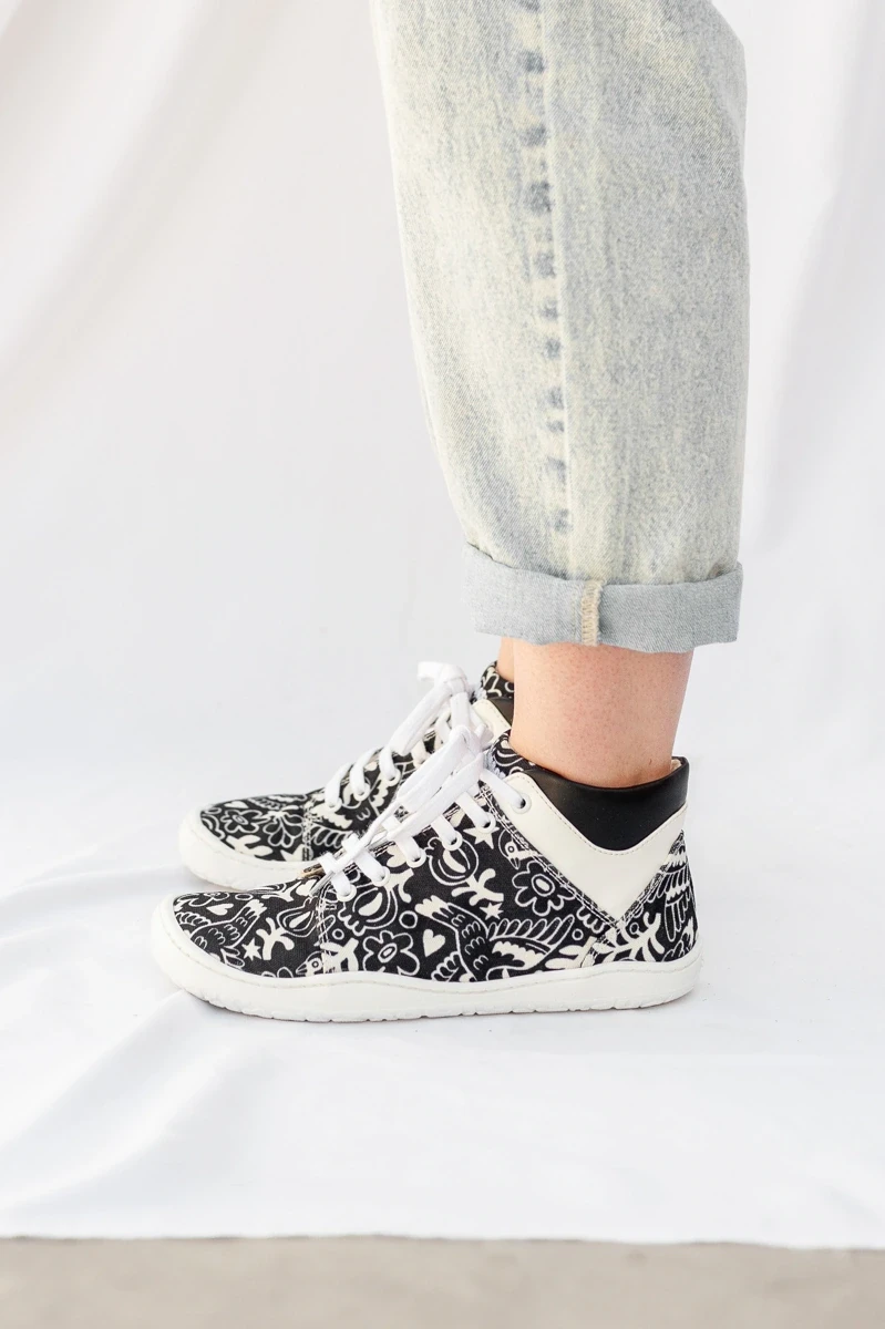 Босоногие ботинки Sambas the bambas Original Luna — чёрно-белые, фото 14