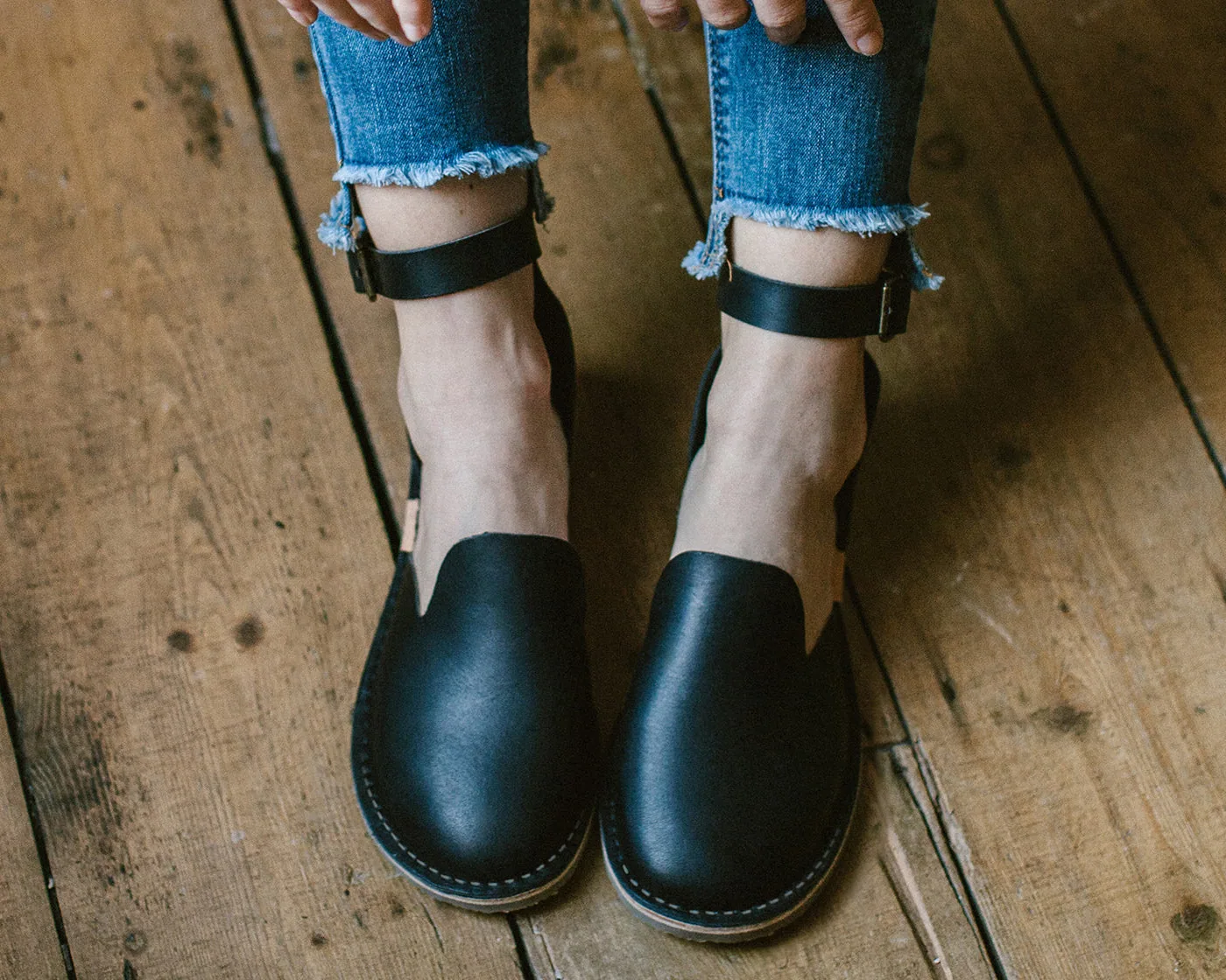 Босоногие сандалии Crupon Iris — чёрный, фото 1 из 4