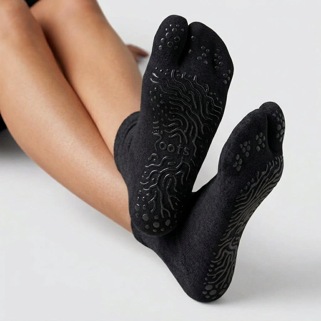 Носки Roots Barefoot Tabi Confort противоскользящие — чёрный — фото 1 из 5