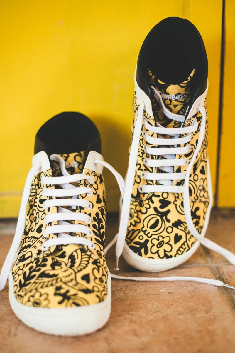 Босоногие ботинки Sambas the bambas Original Sol — жёлтые с рисунком, фото 8