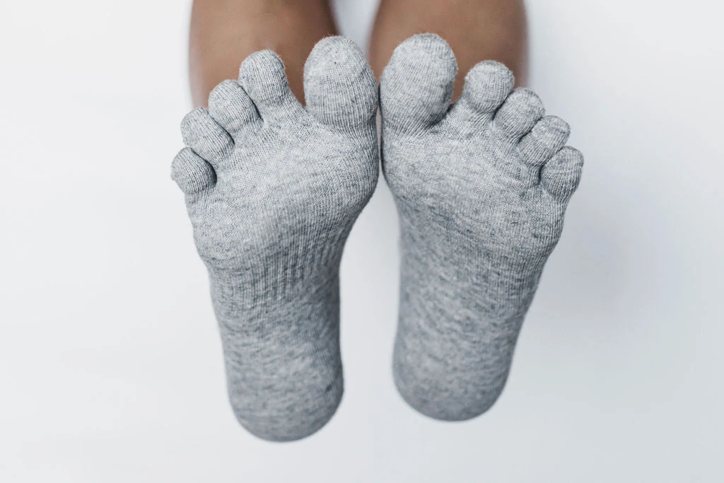 Носки Roots Barefoot пятипалые укороченные — чёрный, фото 3