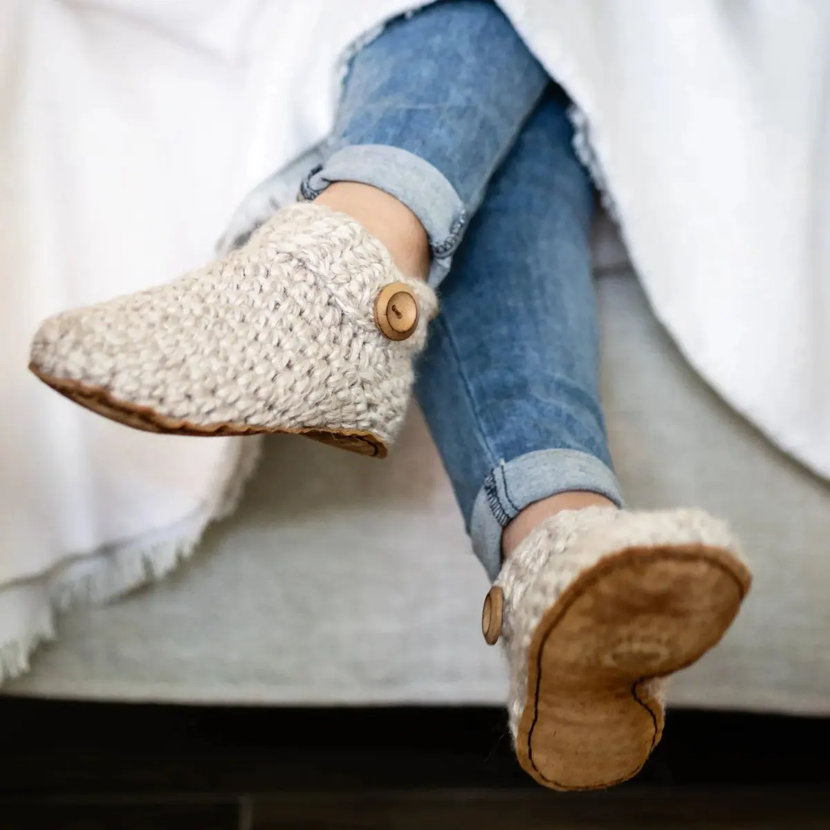 Домашние тапочки-ботинки Kingdom of Wow Classic Ankle Bootie — бежевый, фото 4