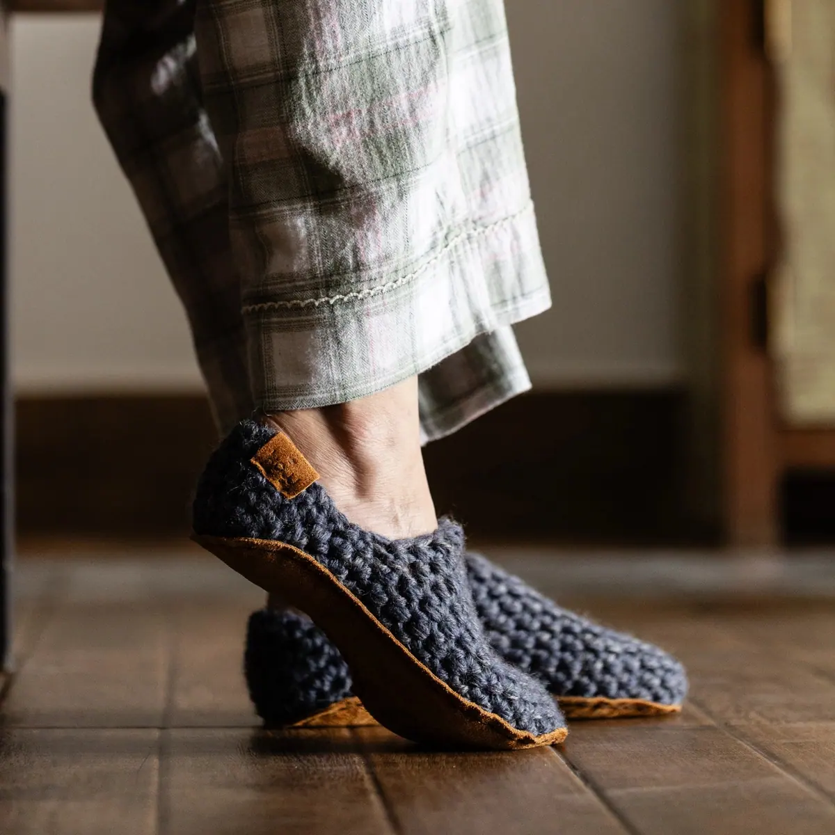 Домашние тапочки Kingdom of Wow Classic Slip-on — угольный, фото 4