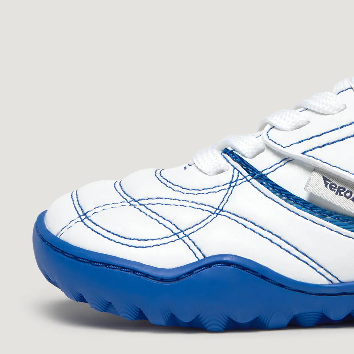 Детские футбольные кроссовки Zapato Feroz «Amunt» — белый и ярко-синий, фото 2