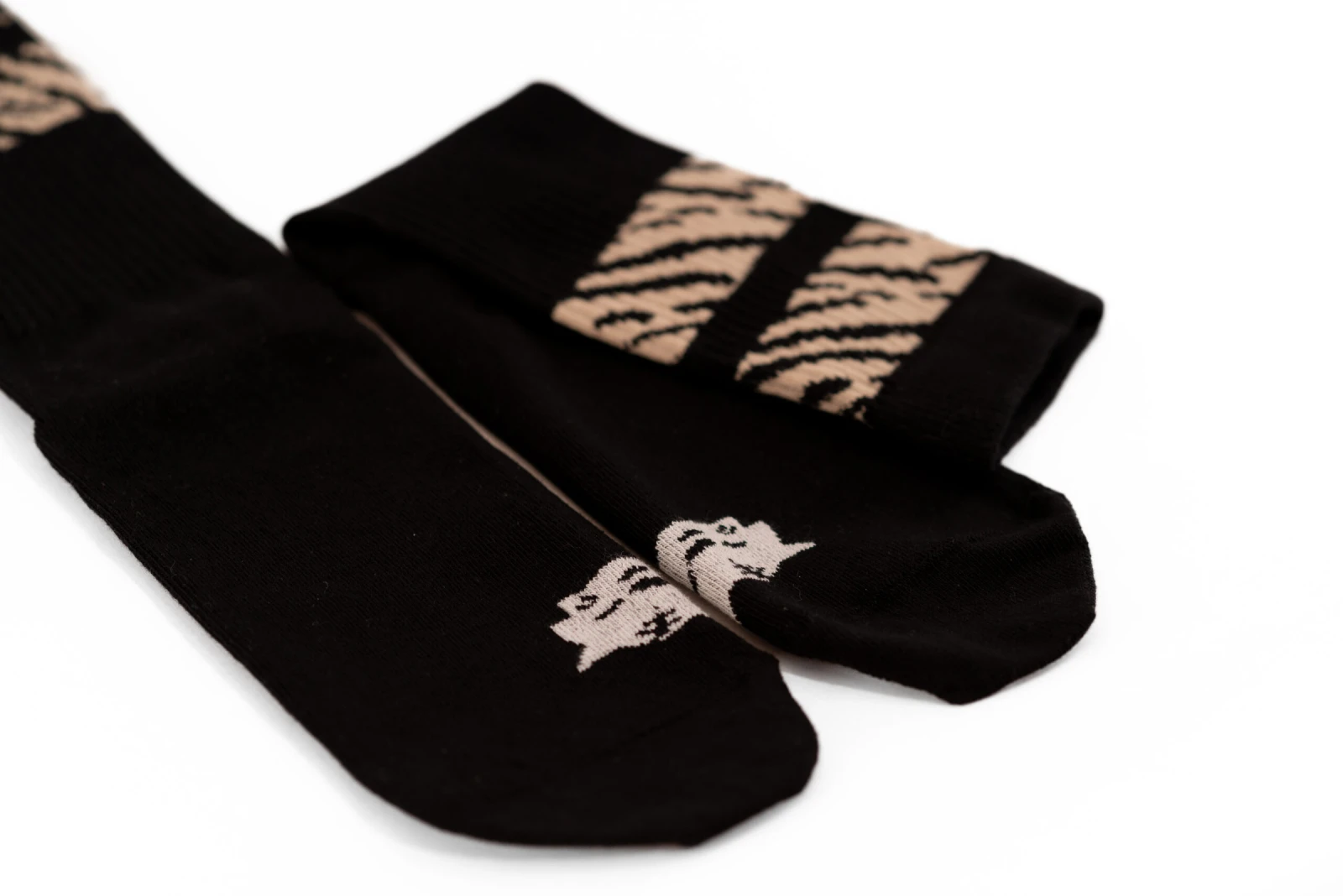 Носки Sambas the Bambas с анатомическим мысом, зебра (чёрный с рисунком зебры) — фото 1 из 3